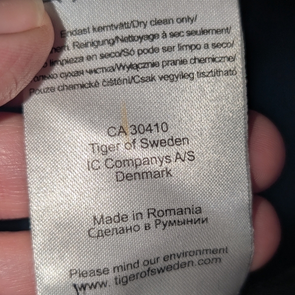 EUC 100% wool TIGER OF SWEDEN blazer - Picture 11 of 16